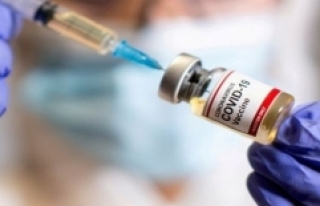 Yeni karar: COVID-19 geçirenler iki doz aşı olabilecek