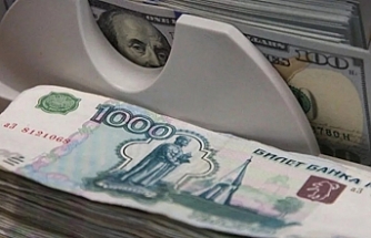 İran ve Rusya'dan dolar hamlesi: Ticari işlemlerden çıkarılacak