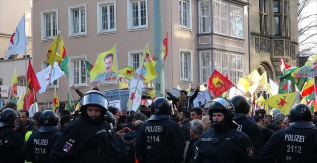Almanya PKK'nın ekonomiye verdiği zararı tartışıyor