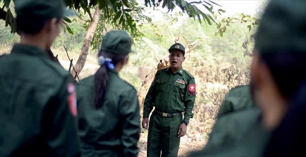 Myanmar'da sivilleri öldüren askerlere hapis