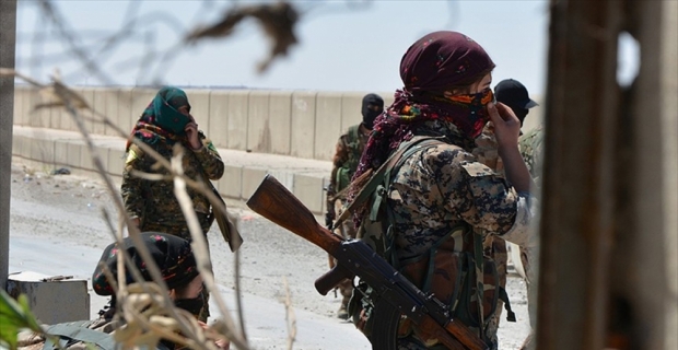 Terör örgütü PYD/PKK Suriye'de hak ihlallerini sürdürüyor