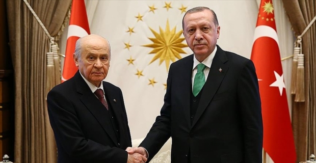 Cumhurbaşkanı Erdoğan, MHP Genel Başkanı Bahçeli'yi kabul etti