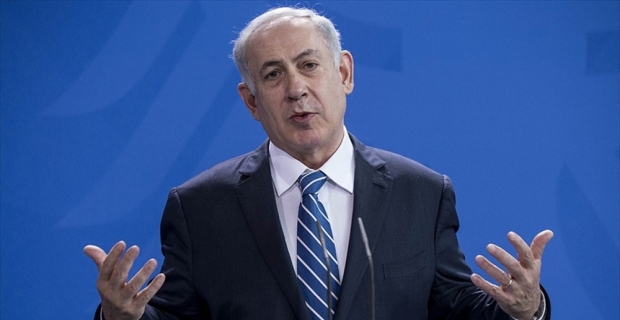 Netanyahu'ya yönelik yolsuzluk dosyalarının ardı kesilmiyor