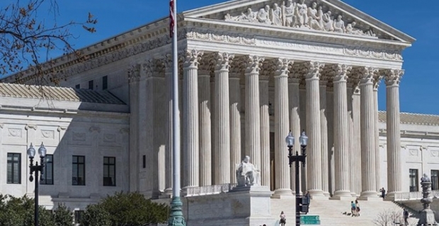 ABD Yüksek Mahkemesinden seyahat yasağına onay