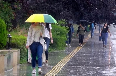 İstanbul'da öğle saatlerine dikkat