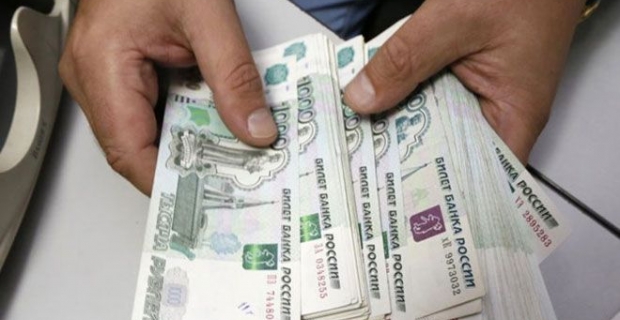 Rusya, ekonomisini "dolarsızlaştırmak" istiyor