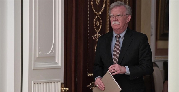 Bolton'dan 'Maduro ile iş yapmayın' açıklaması