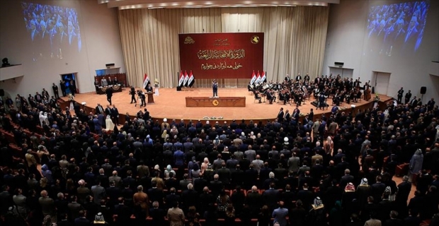 İran, Irak'a ABD güçlerinin ülkeden çıkarılması kararı aldırmaya çalışıyor
