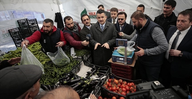 Tarım ve Orman Bakanı Pakdemirli: Çarşıdaki yangın sona erdi