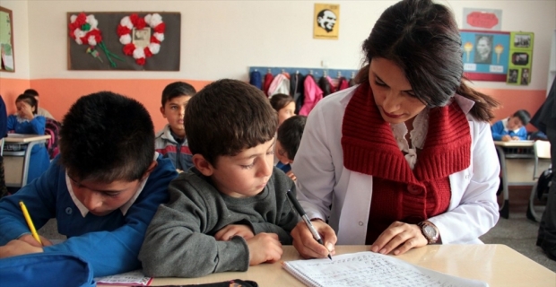 Ataması yapılacak 20 bin öğretmenin branş dağılımı açıklandı