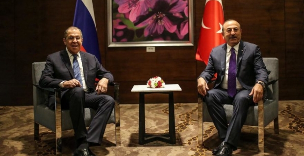 Dışişleri Bakanı Çavuşoğlu: Resmi pasaport ve tır şoförlerine vize kolaylığını Putin imzaladı