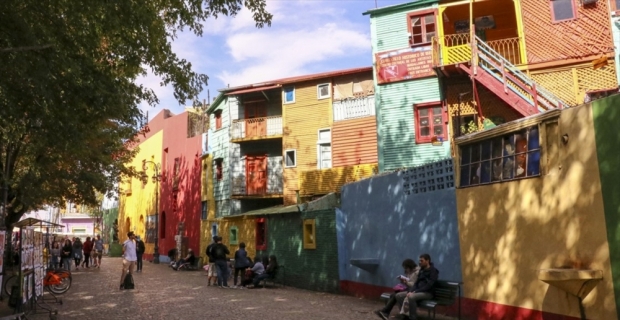 Buenos Aires'in renk cümbüşü: La Boca