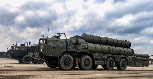 'Türkiye'nin S-400 tedarik süreci planlandığı gibi devam ediyor'