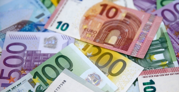 Avro, dolar karşısında ECB sonrası değer kazandı