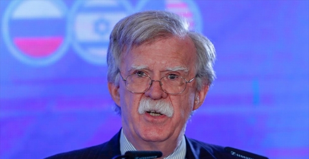 Bolton'dan İran'a yeni yaptırım tehdidi