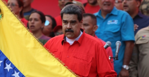 Maduro Venezuela-Kolombiya sınırını açma kararı aldı