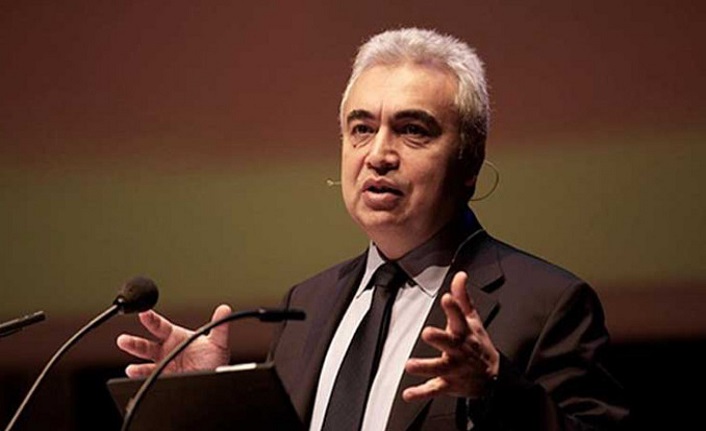 IEA: Dünya sürdürülemez bir ekonomik toparlanmanın ortasında