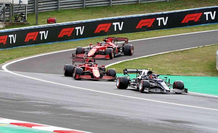 Formula 1, Rusya GP'sini iptal etti
