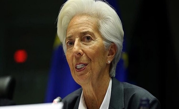 Lagarde’den faiz artırımı mesajı