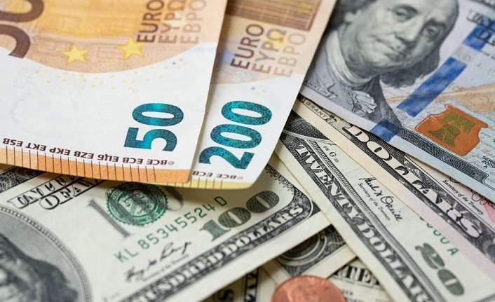 Euro güçleniyor, dolar zayıflıyor
