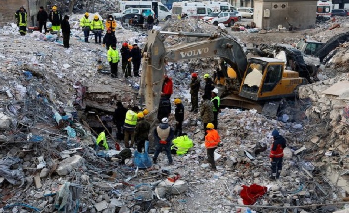 Depremlerden etkilenen illerde 50 bin 576 binanın acil yıkılması gerekiyor