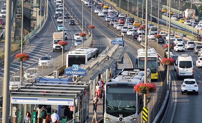 İstanbul'da toplu ulaşıma zam geldi!