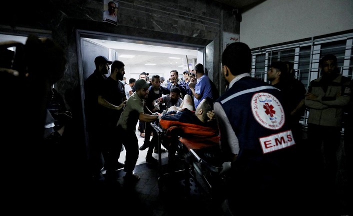 Gazze'deki Şifa Hastanesi'nde ölen 100 kişi kazılacak toplu mezara gömülecek