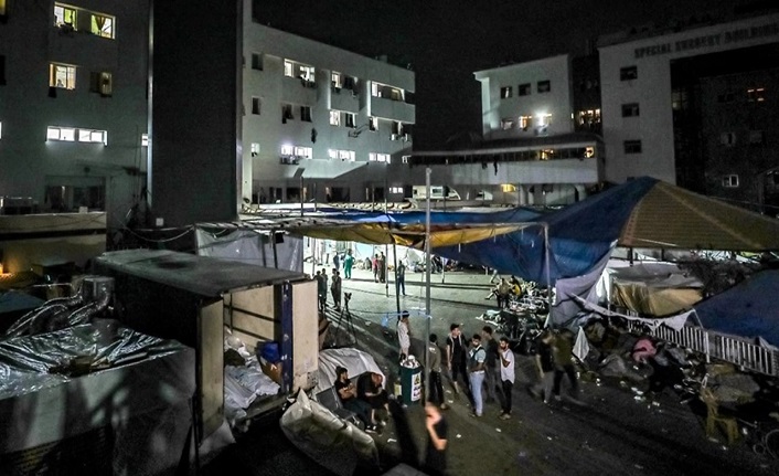 Şifa Hastanesi'ne gece baskını