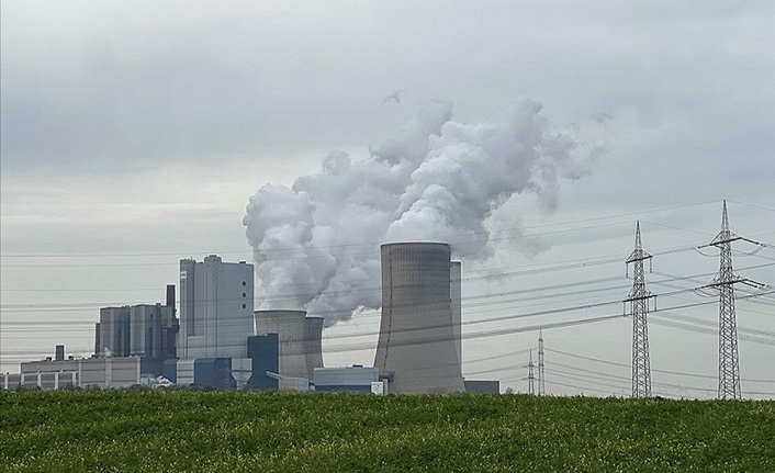 Eski ABD Başkan Yardımcısı, dünyada emisyona yol açan tesislerin envanterini açıkladı