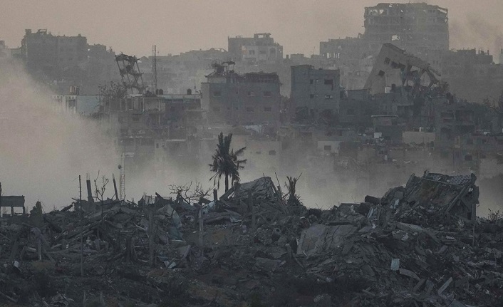 Gazze Şeridi'ne saldırılar gece boyunca sürdü