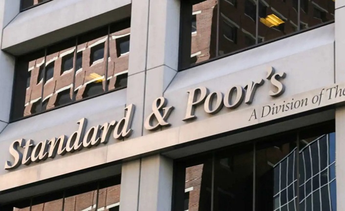 S&P Türkiye’nin kredi not görünümünü pozitife çevirdi