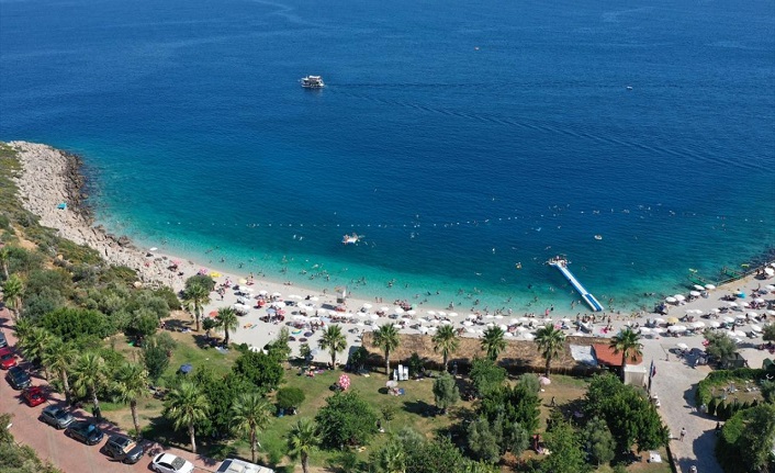 Türkiye'nin turizm geliri 2023'te arttı