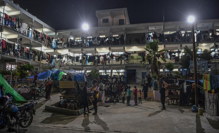 Katar'dan UNRWA'ya desteğin kesilmesinin yol açacağı 'felaket' için uyarı