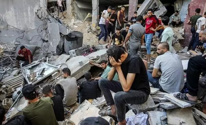 İsrail'in 176 gündür saldırılarını sürdürdüğü Gazze'de can kaybı 32 bin 705'e yükseldi