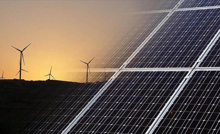 Petrolün tahtı sallanıyor! Dünya elektrik çağına giriyor