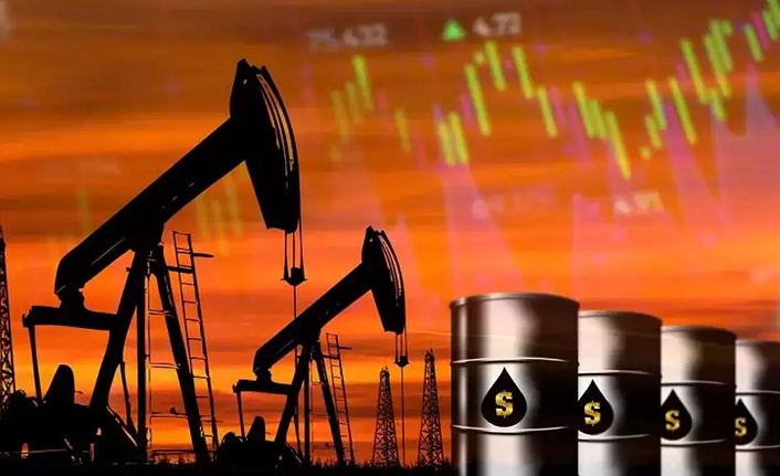 Rusya-Ukrayna gerilimi petrol fiyatlarını yükseltirken Brent petrolün varil fiyatı 72,98 dolar