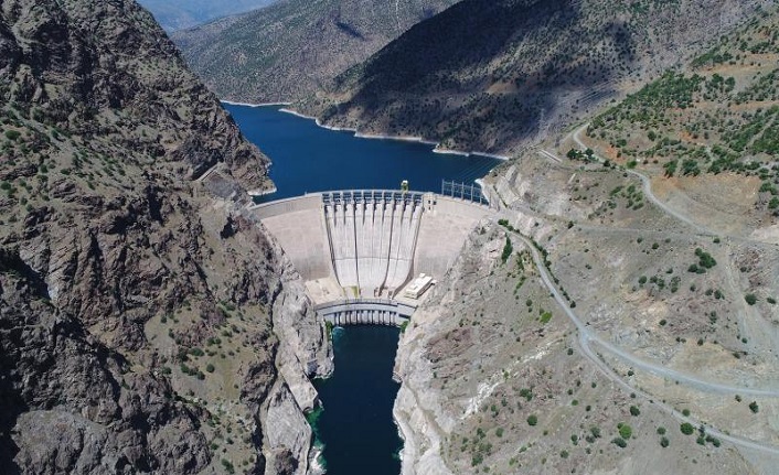 Türkiye 2024'te elektrik üretiminin yüzde 22'sini HES'ler karşıladı