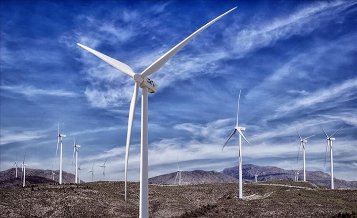Türkiye'de 4 bin 360 türbinle rüzgardan enerji üretiliyor