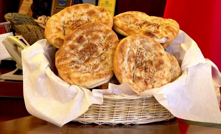 Ankara ve İstanbul'da Ramazan pidesi 20 liradan satılacak