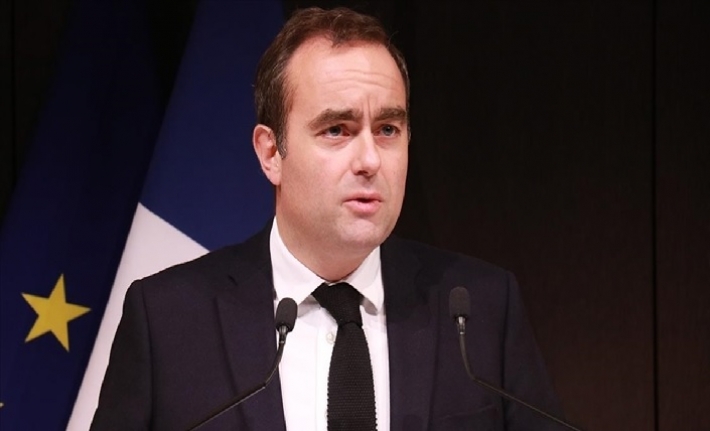 Fransa Savunma Bakanı Lecornu: "Rus tehdidi her zamankinden daha büyük"