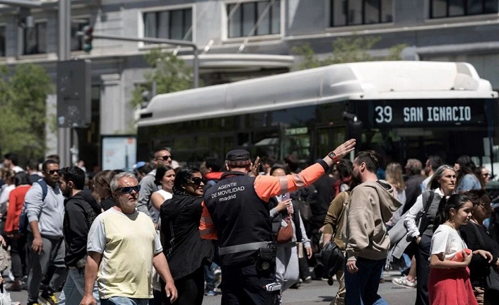 İspanya ve Portekiz'i kaosa sürükleyen elektrik kesintisi büyük ölçüde giderildi