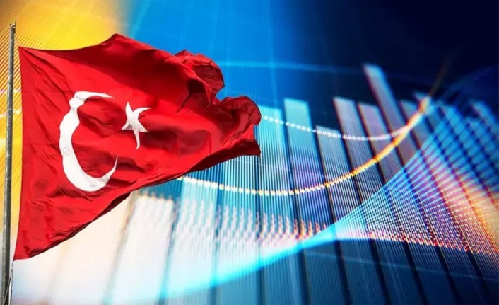 Trump'ın gümrük tarifelerinin etkisiyle petrol ve dolarda yaşanan düşüş Türkiye ekonomisini nasıl etkileyecek?