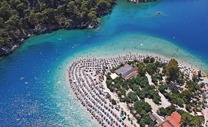 Türkiye'nin turizm geliri ilk çeyrekte arttı