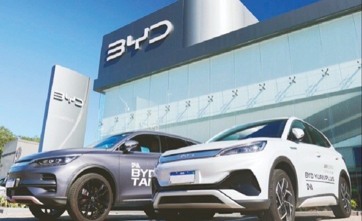 BYD'nin Türkiye planı değişti: Hem elektrikli hem hibrit üretecek!