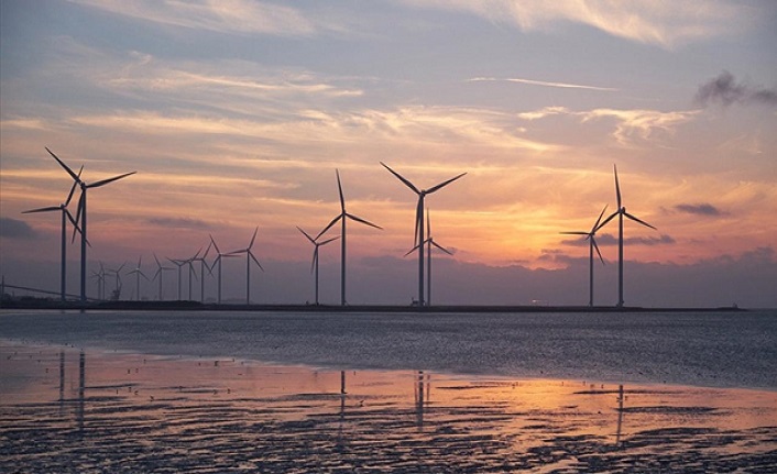 Türkiye'nin ilk deniz üstü rüzgar enerjisi etkinliği Çanakkale'de başladı