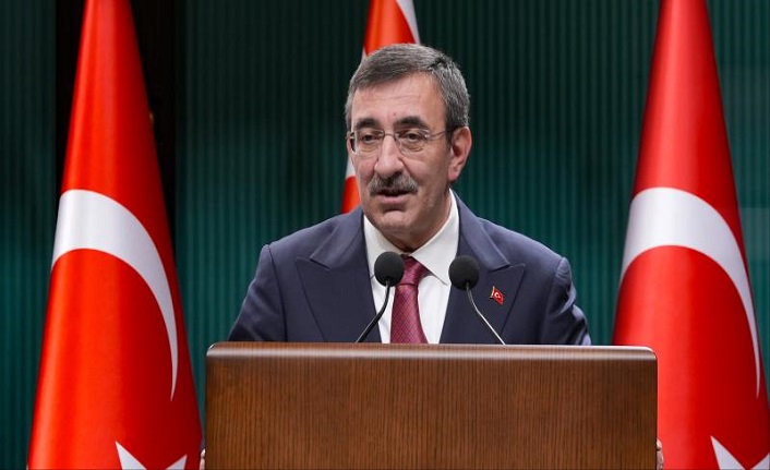 Cumhurbaşkanı Yardımcısı Yılmaz: Yeni anayasa için ilk toplantıyı bayram öncesi yapacağız