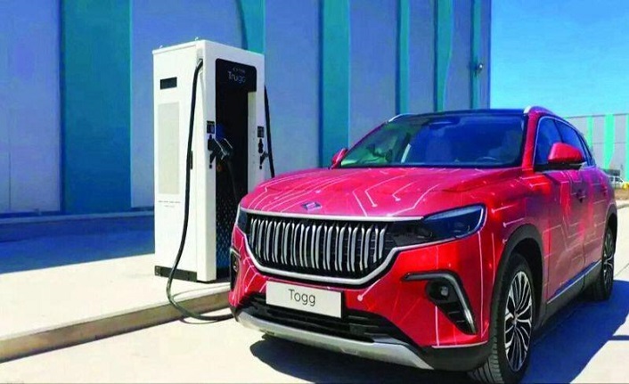Elektrikli araç şarj altyapısı hızla artıyor