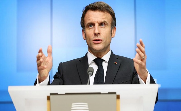 Macron, İsrail'in İran'ın nükleer programıyla ilgisi olmayan saldırılarını sonlandırmasını istedi