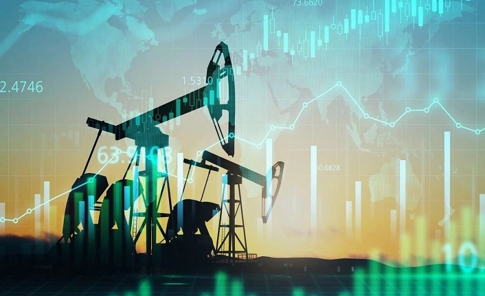 Trump-Putin görüşmesi öncesi petrol piyasalarında hareketlilik
