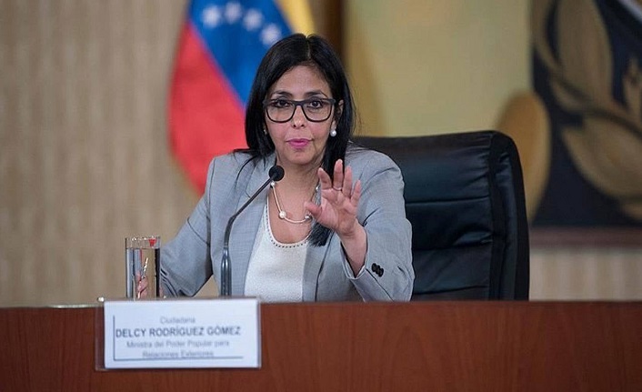 Venezuela'dan ABD'ye uyarı: Kıyılarımızdan uzak durun